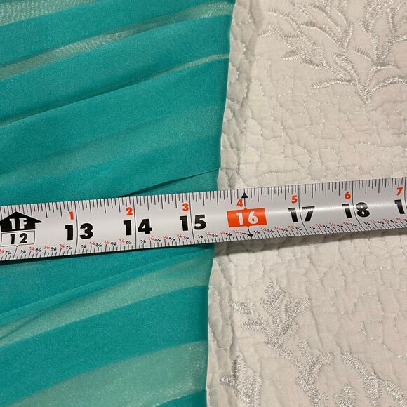 NWT Vilavi Dress Evening Gown Women Sz 12 Formal Chiffon Aqua Blue Asymmetrical - Picture 8 of 15